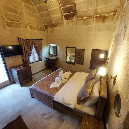 Hotel Armesos Cave *