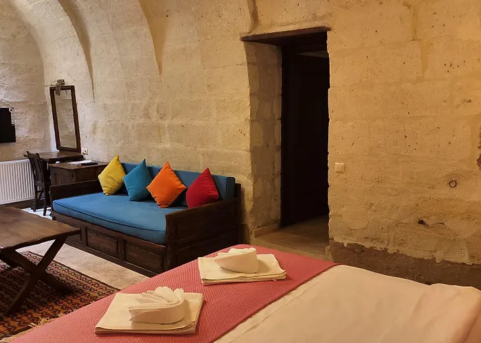 Hotel Armesos Cave *